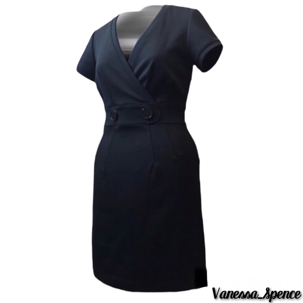 Reitmans Petite Black Short Sleeve Dress V-Neck Size 6P
